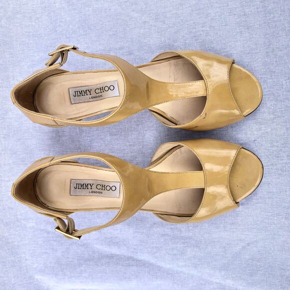 Jimmy Choo Shoes Tan Patent Leather T Strap Wedge Sandal Made in Italy Flawed 39 - Picture 3 of 14